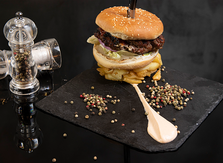 petridis-home-burger-6 petridis-home-burger-6